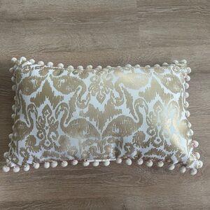 Lilly Pulitzer Double Sides Pillow with Pom-Poms